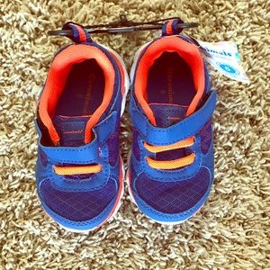 Toddler boys tennis shoes